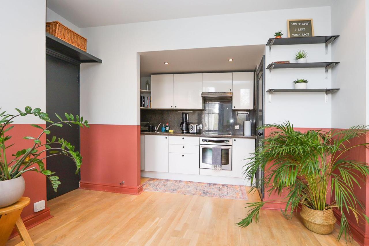 Just-renovated Flat In The Centre Of Shoreditch! * Londen