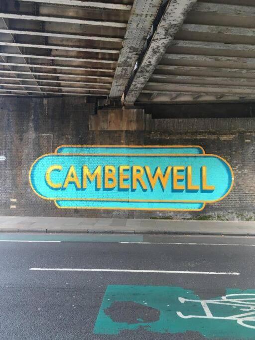 Appartement 2 Bedroom Flat In Camberwell - Location With Excellent Connections To Tourist Attractions And Main Airports Londres
