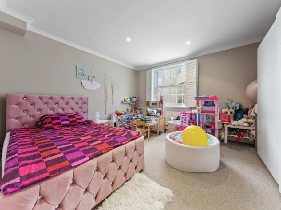 Hébergement de vacances Mews House West Ken *