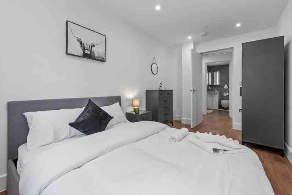 Apartment Cozy Flat Near Eye/ Victoria / Vauxhall London