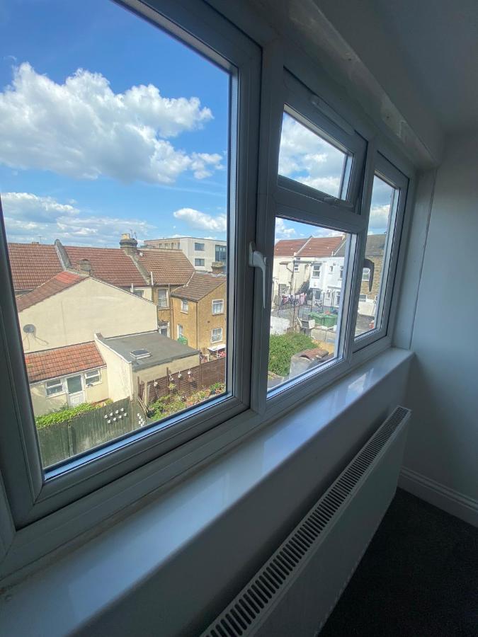 Privatunterkunft Cosy House In Newham London