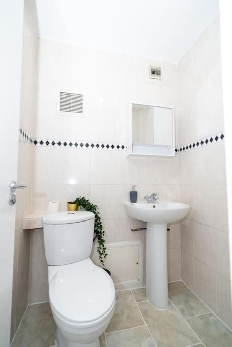 Apartamento Stunning 4br In