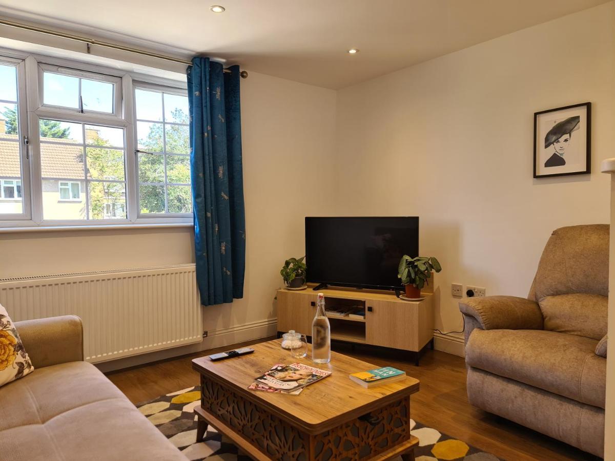 New - Family 2 Bedroom In Quiet Street Near Parks 107-3 1fl Appartement *
