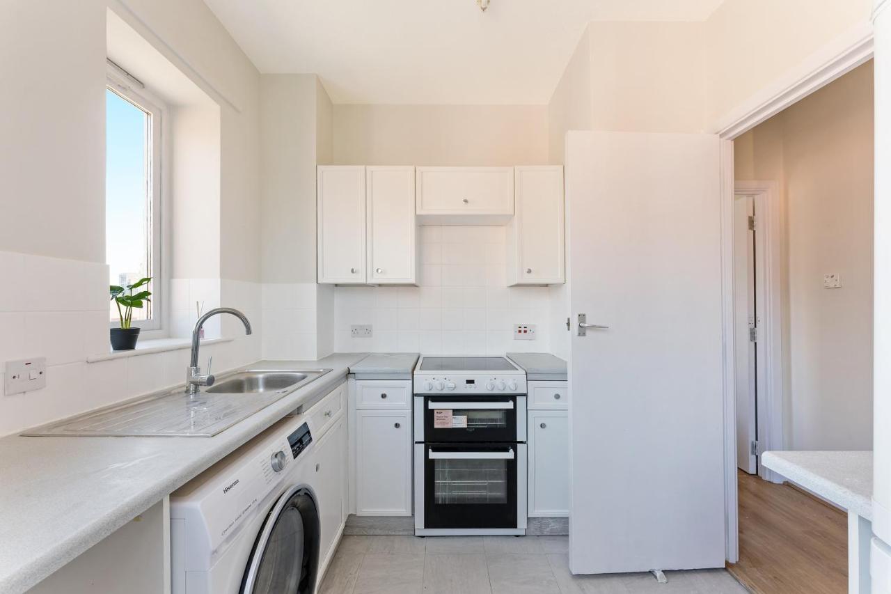 Apartment Stunning Aparment In Canada Water