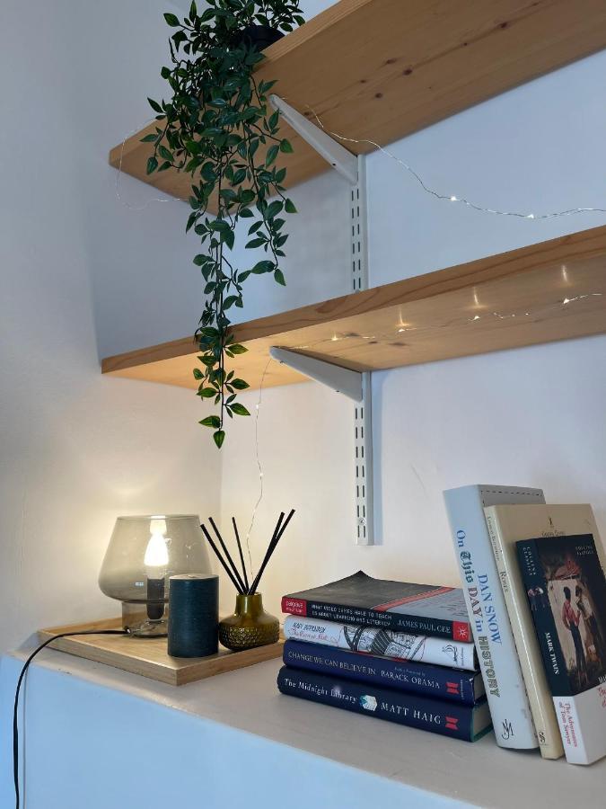 Archway Station Big Bedroom Flat * Londres
