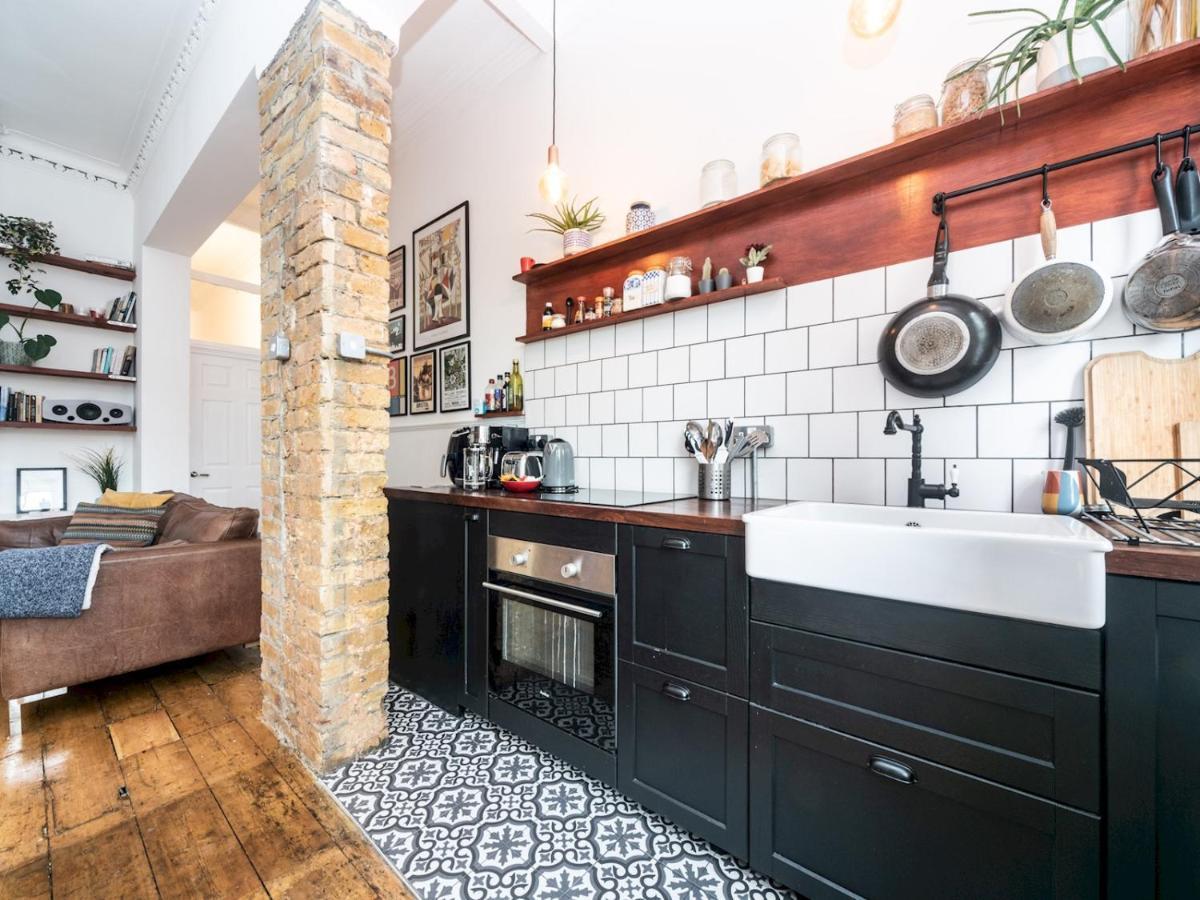 Apartamento Pass The Keys Rustic And Quirky Flat In Charming Charlton Village Londres