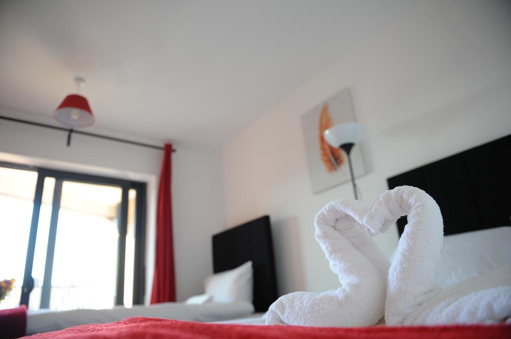 Canary Heights 3*