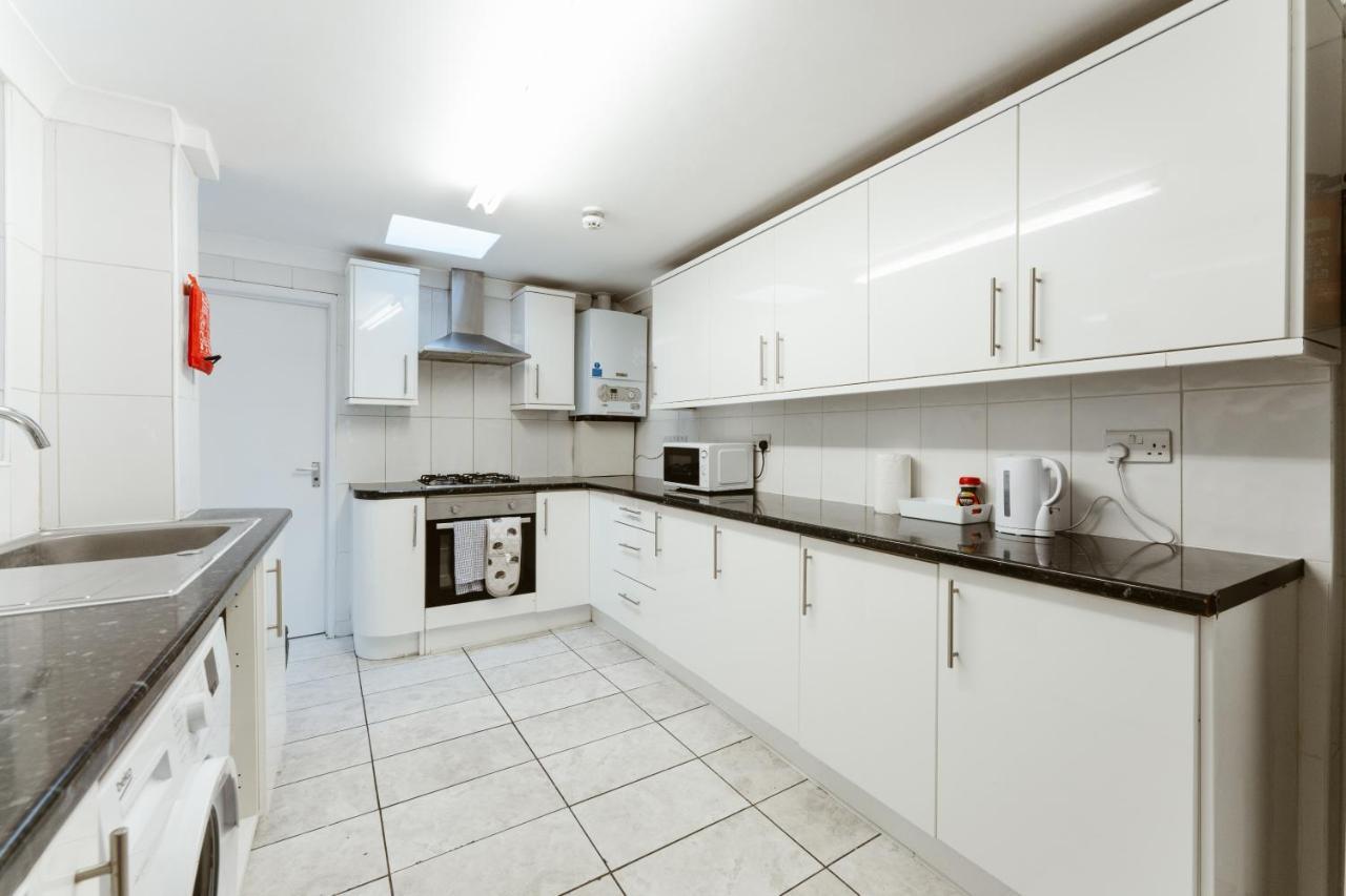 Plaistow Cosy Double - 8 * Londres