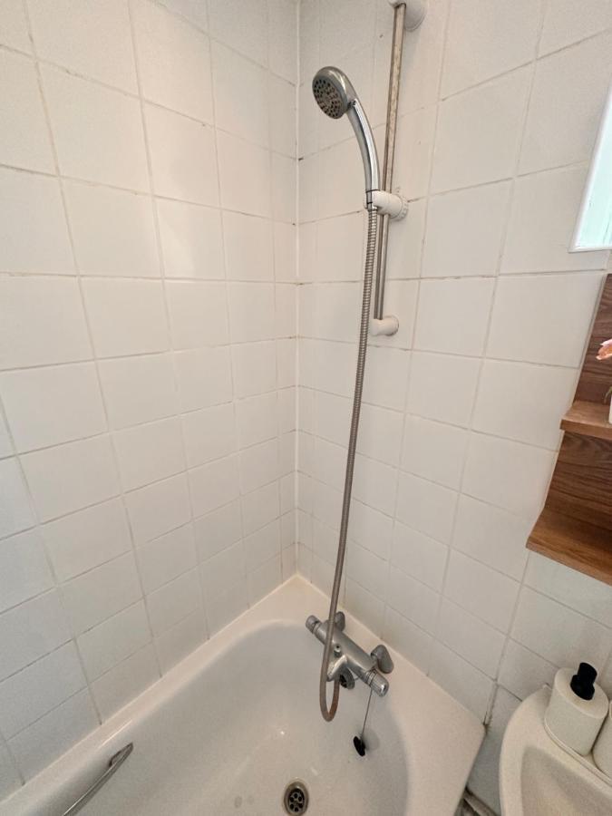 2 Amazing Double In Whitechapel Guest house
