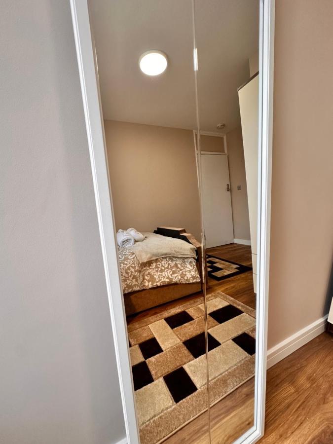 Canary Wharf Single Double And En-suite