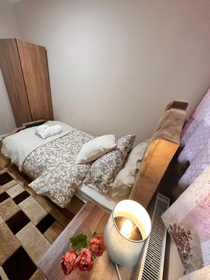 Canary Wharf Single Double And En-suite