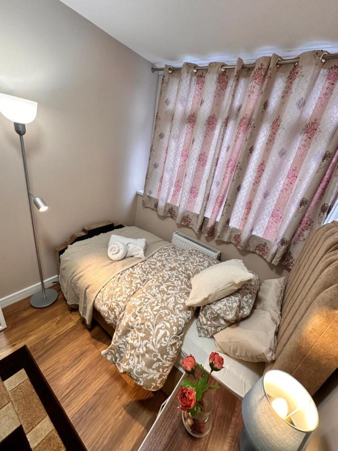 Canary Wharf Single Double And En-suite * Londres
