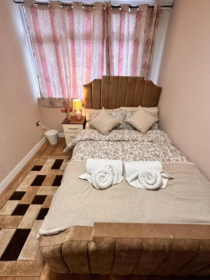 Canary Wharf Single Double And En-suite Pensión