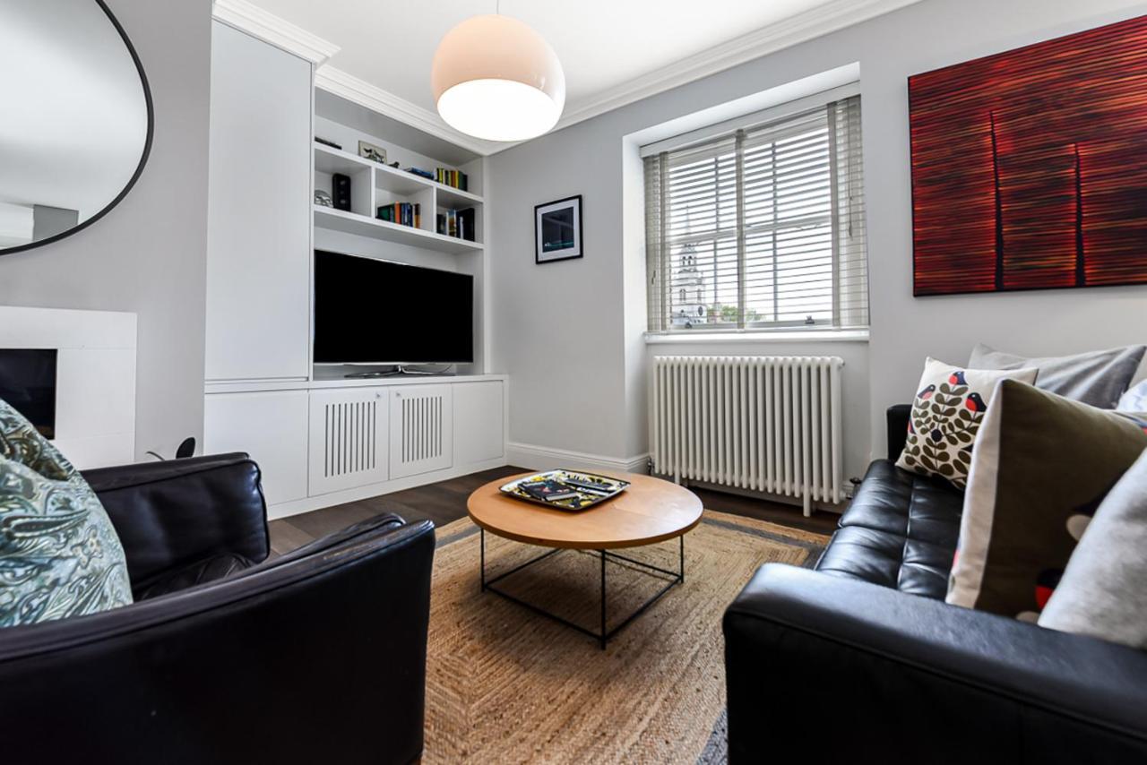 Woodbridge House Apartment *