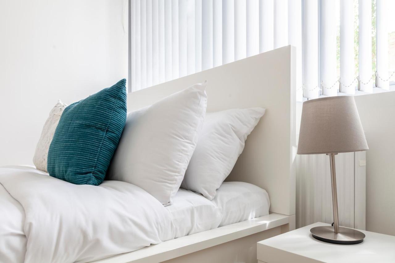 Modern And Bright 2 Bdr Flat In Clapham Common Apartamento