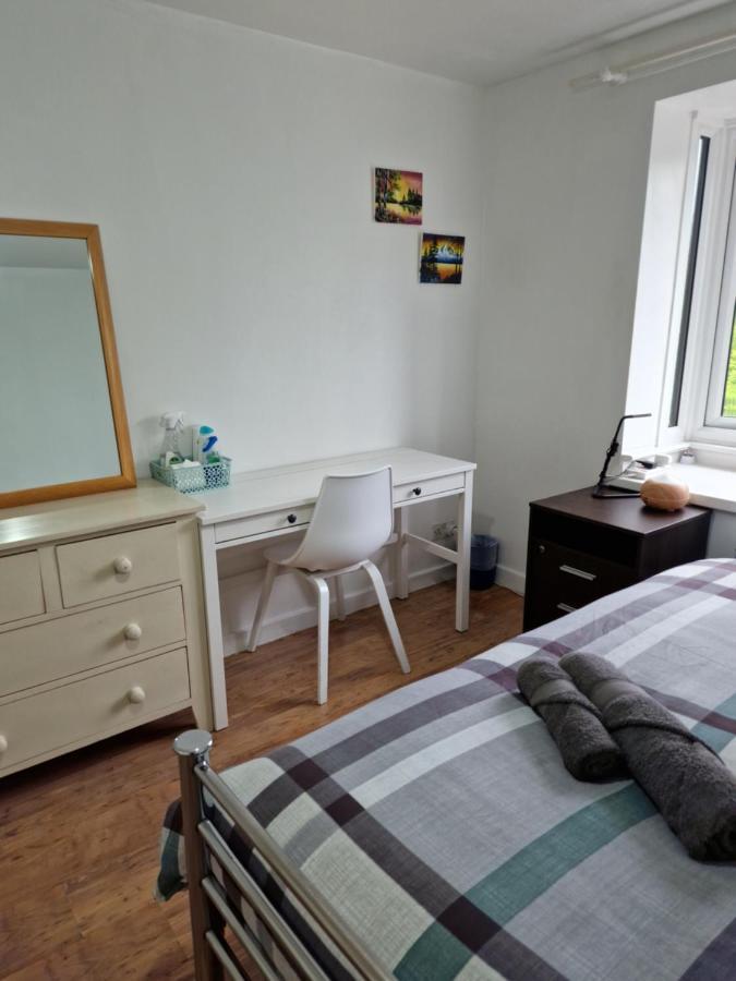 Cozy Double Bedroom In Zone 1-2 Londen