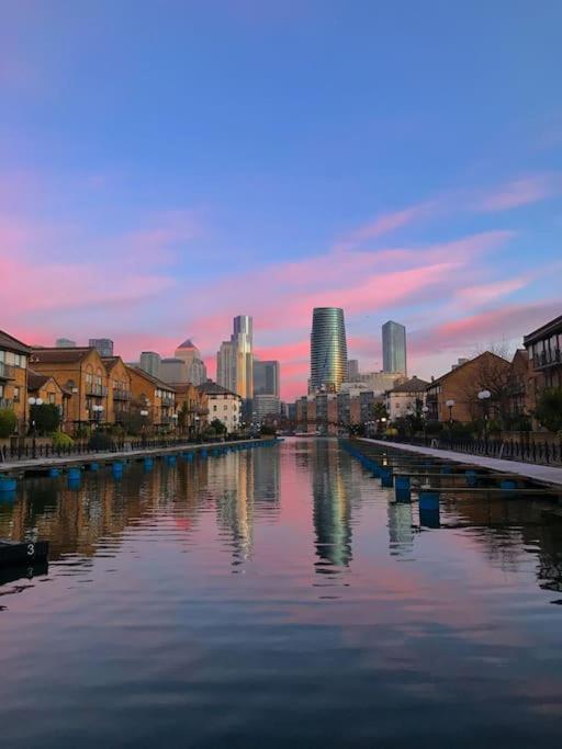 Apartamento Bright &spacious One Bedroom Flat Off Canary Wharf Londres