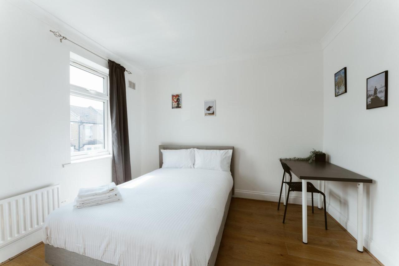 Pensión Plaistow Cosy Double - 8 Londres