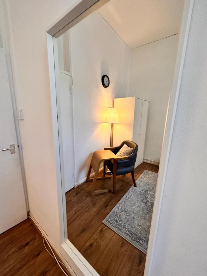 2 Amazing Double In Whitechapel Guest house