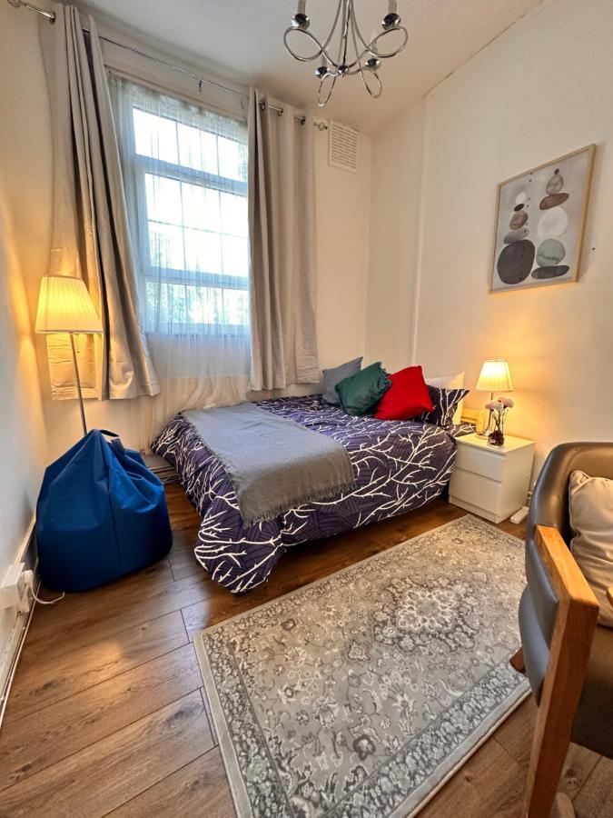 Guest house 2 Amazing Double In Whitechapel *