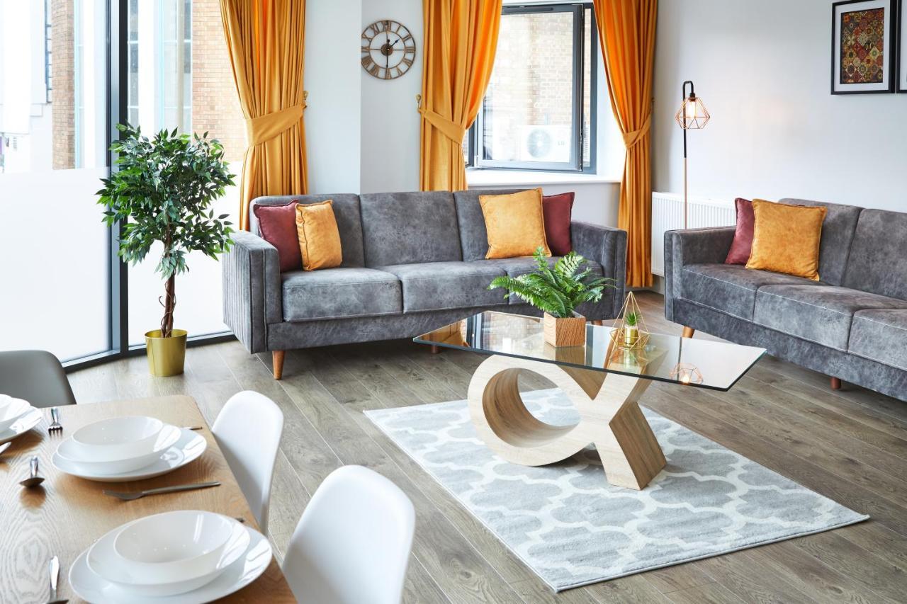 Elegant Luxury