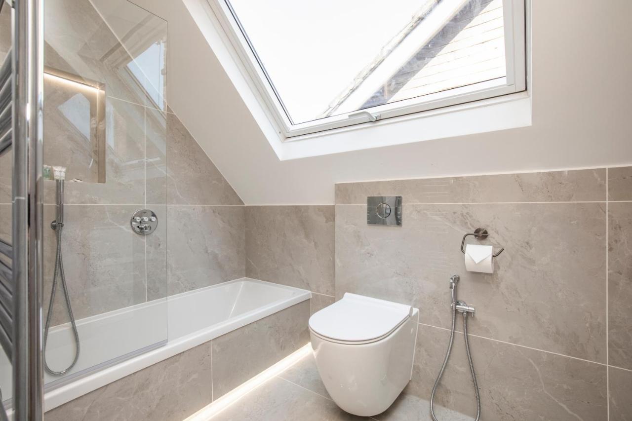 Luxury Spacious Modern New -fully Equipped Apartamento *