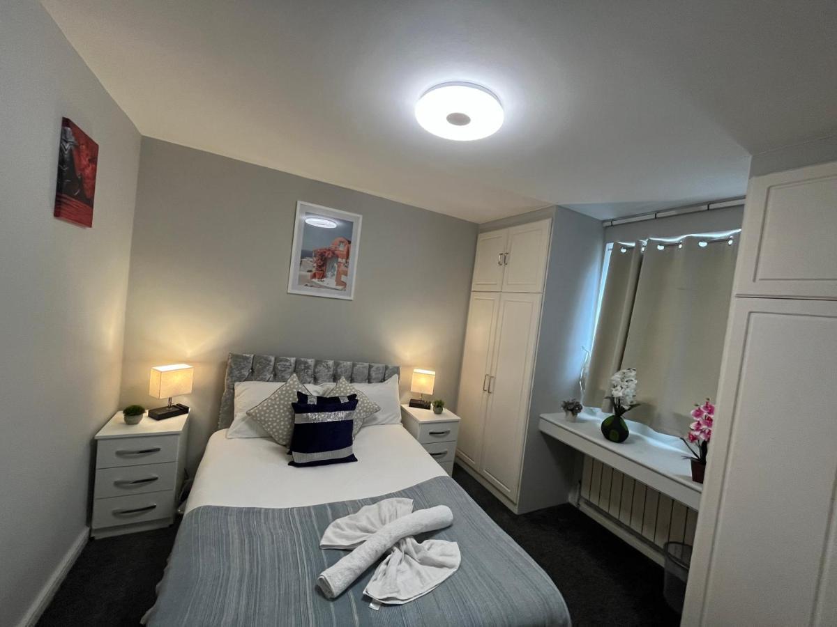 Chelsea Cromwell Road 2-bedroom & Living Budget Apartamento