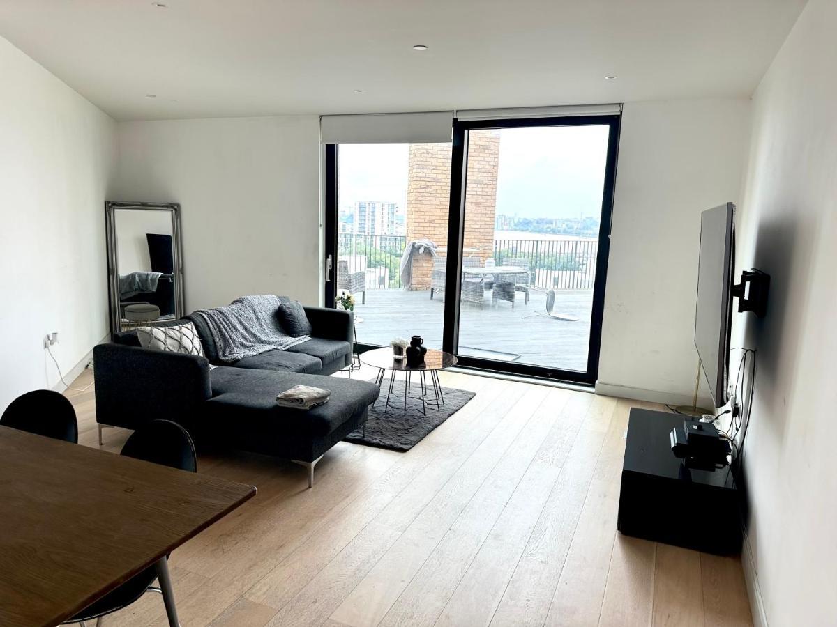 Apartment Penthouse 1 Bedroom London