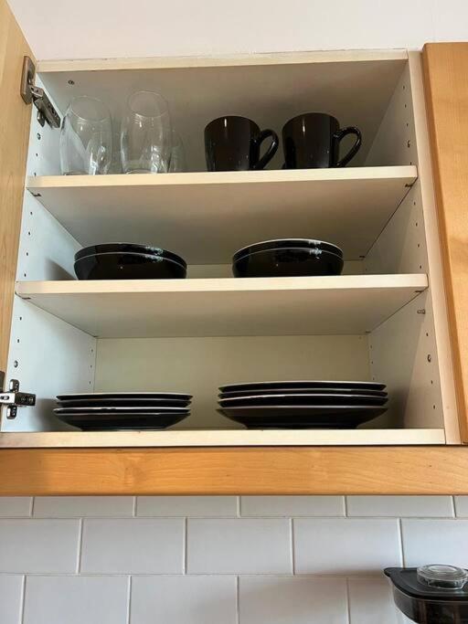 Apartment Double Or Twin In A Sharing House Zone 2 London