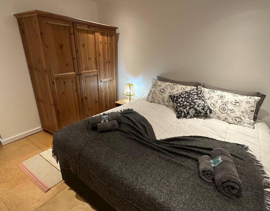 Double Or Twin In A Sharing House Zone 2 Apartment London