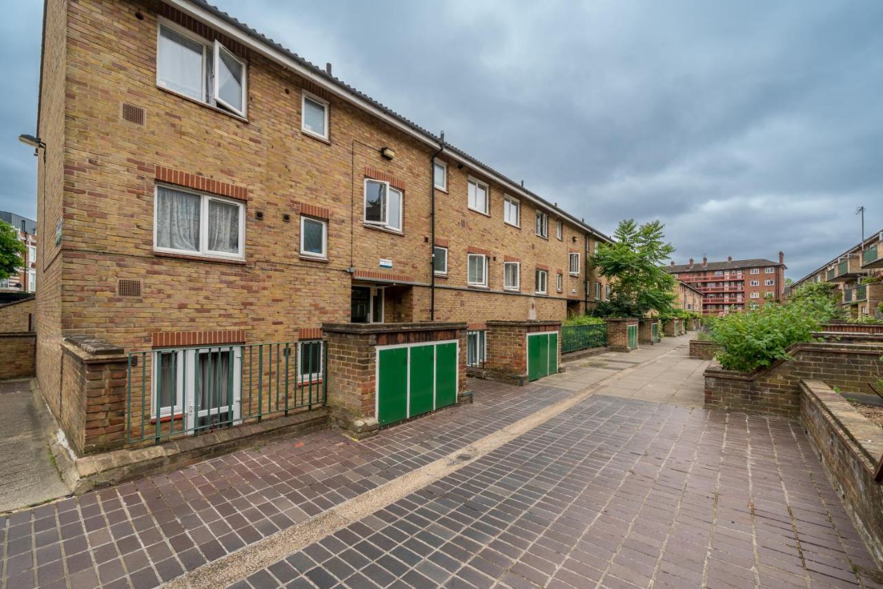 Joivy Cosy Flat In Elephant And Castle, Private Garden And Pets Allowed Londres