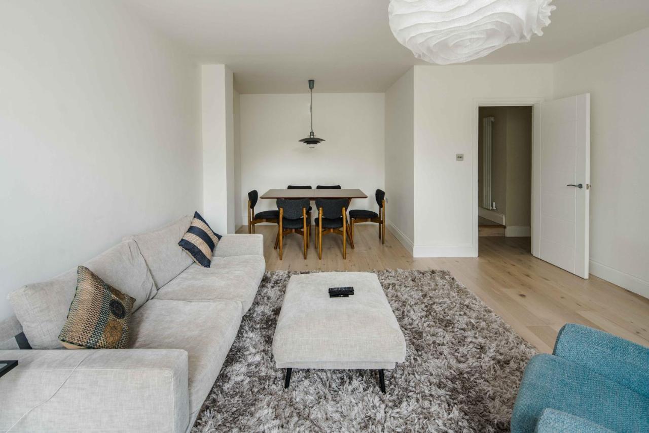 Stylish 2 Bedroom 2 Bathroom In Notting Hill Londres