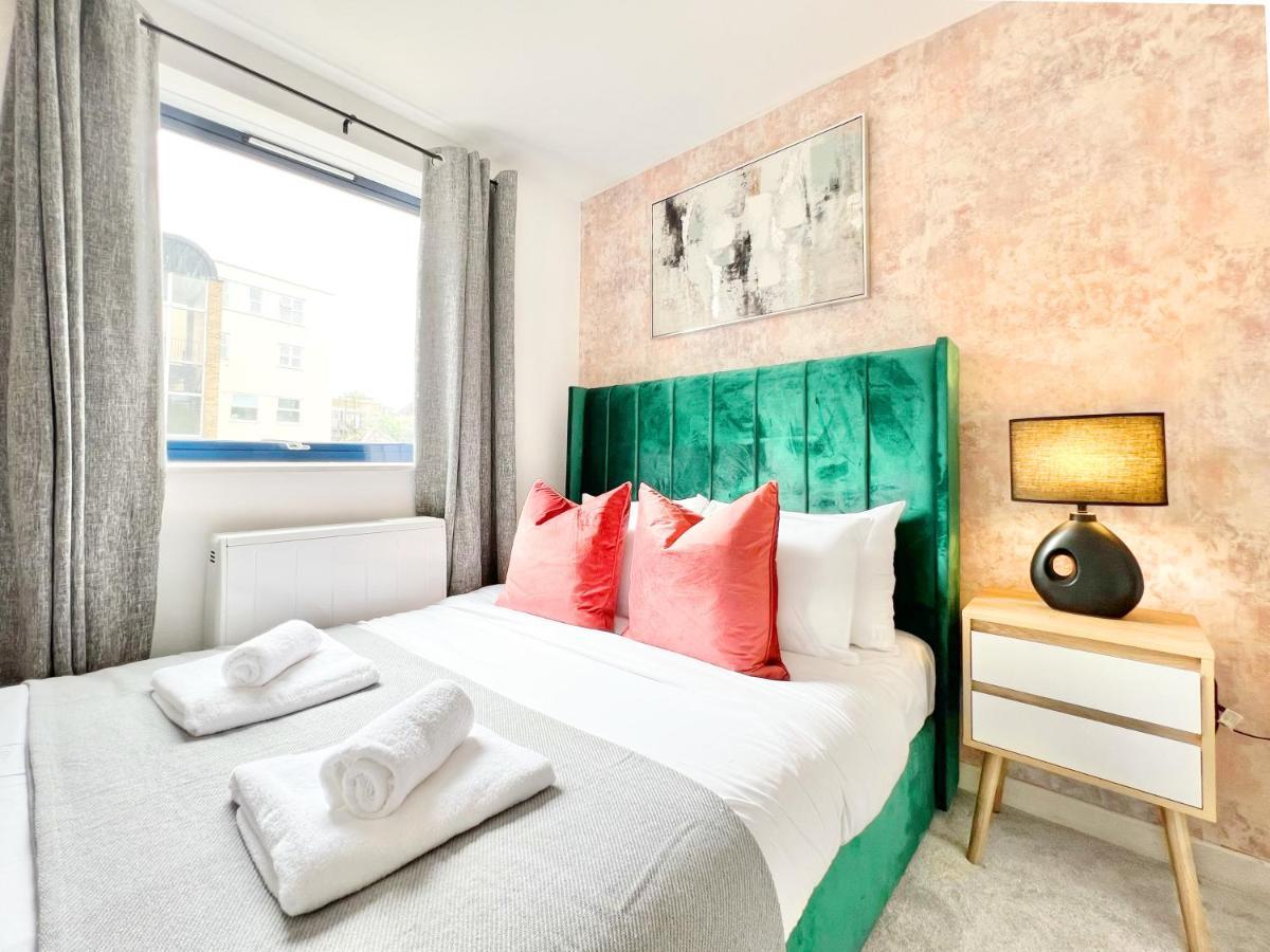 Weekly Or Monthly - Relocation & Business - 4 Guests - By Hofin Stays Short Lets & Serviced Apartamento *