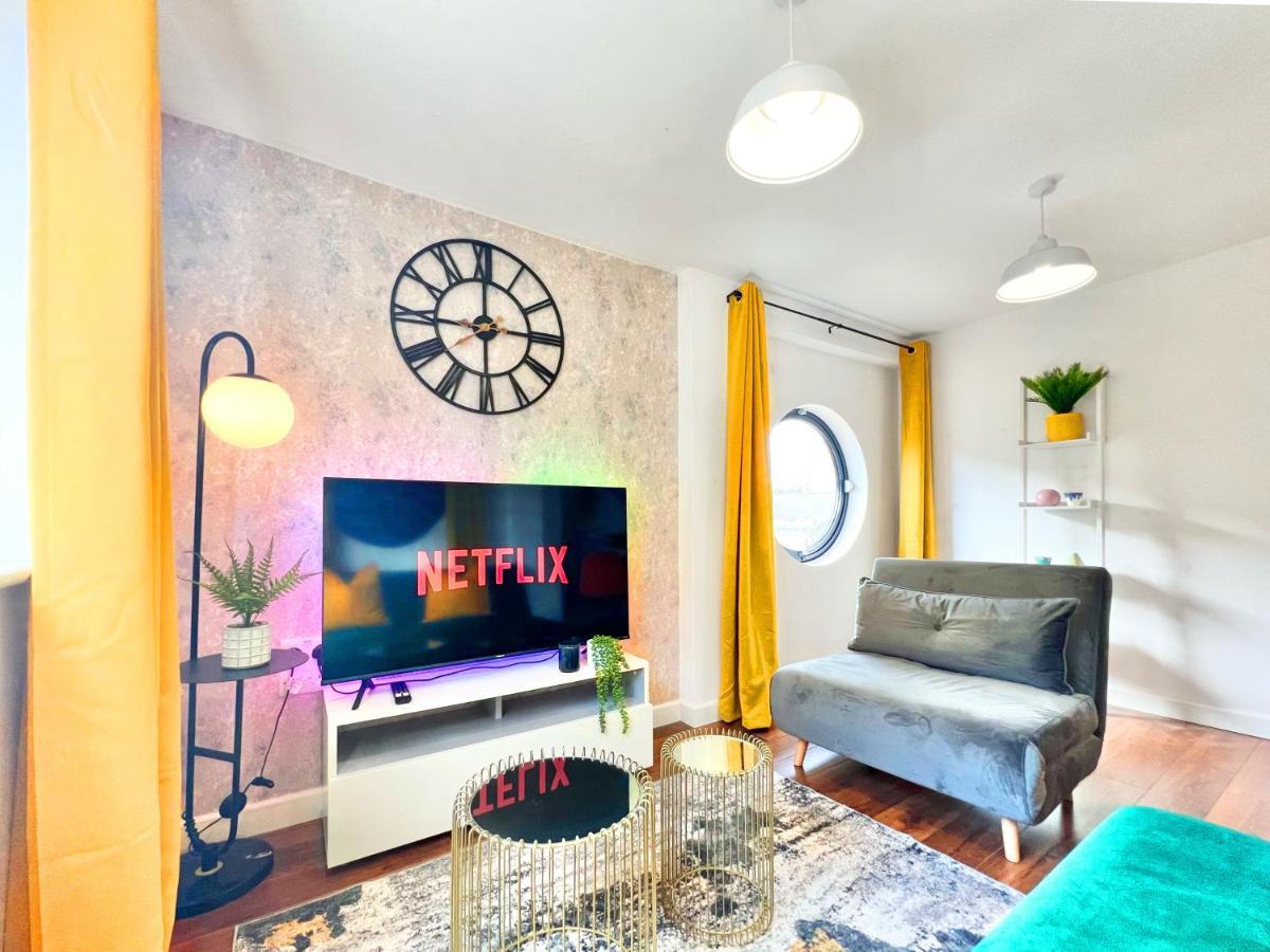 Weekly Or Monthly - Relocation & Business - 4 Guests - By Hofin Stays Short Lets & Serviced Apartamento *