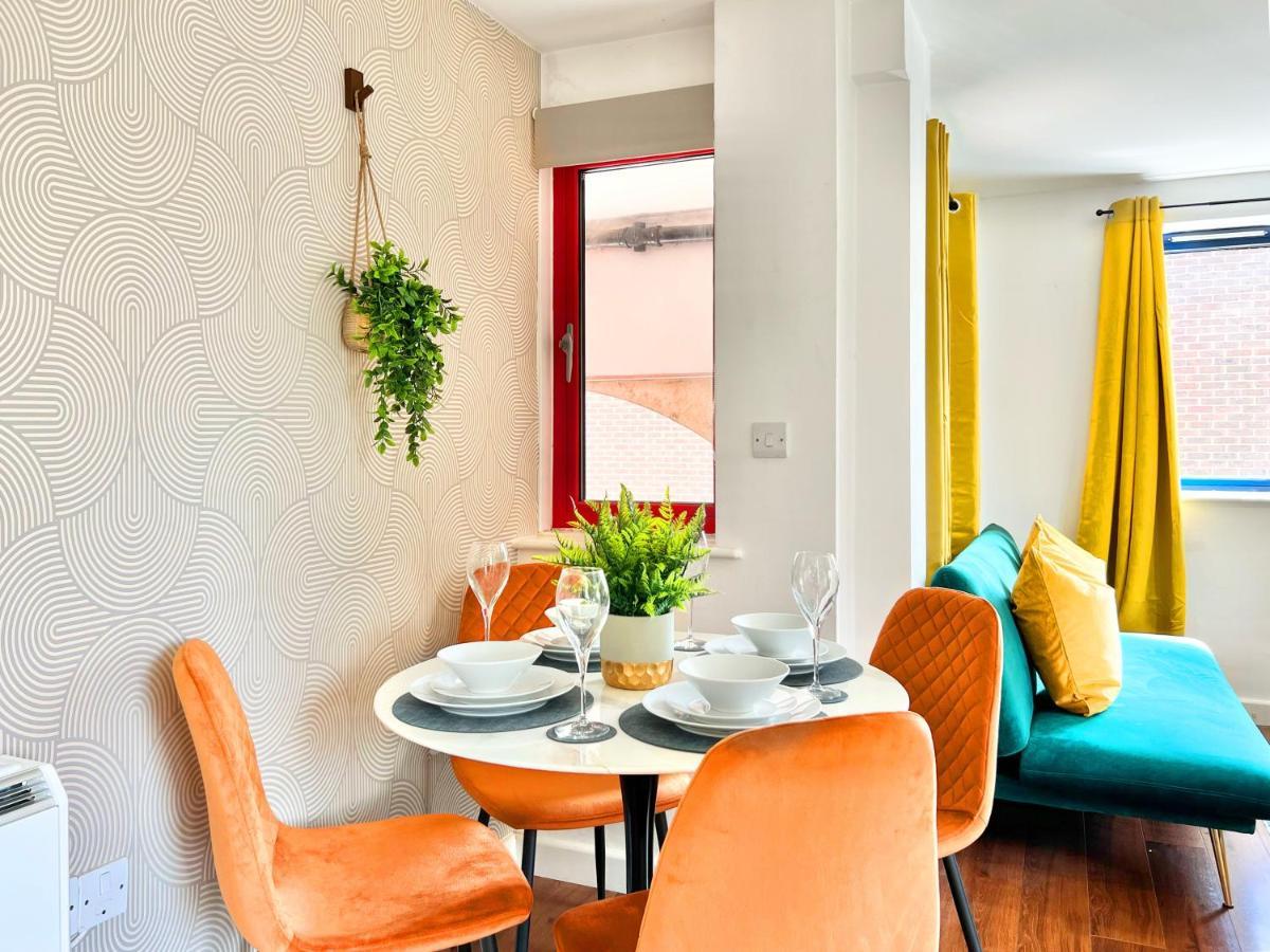 Weekly Or Monthly - Relocation & Business - 4 Guests - By Hofin Stays Short Lets & Serviced Londres