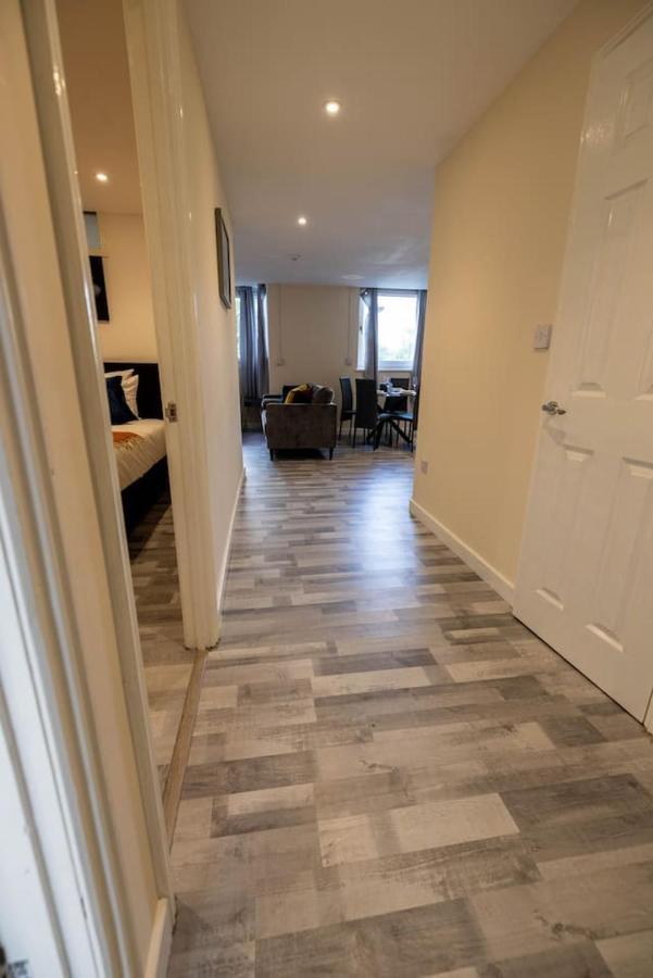 3 Bedroomflat-free Parking-wifi-parking-8people Appartement *