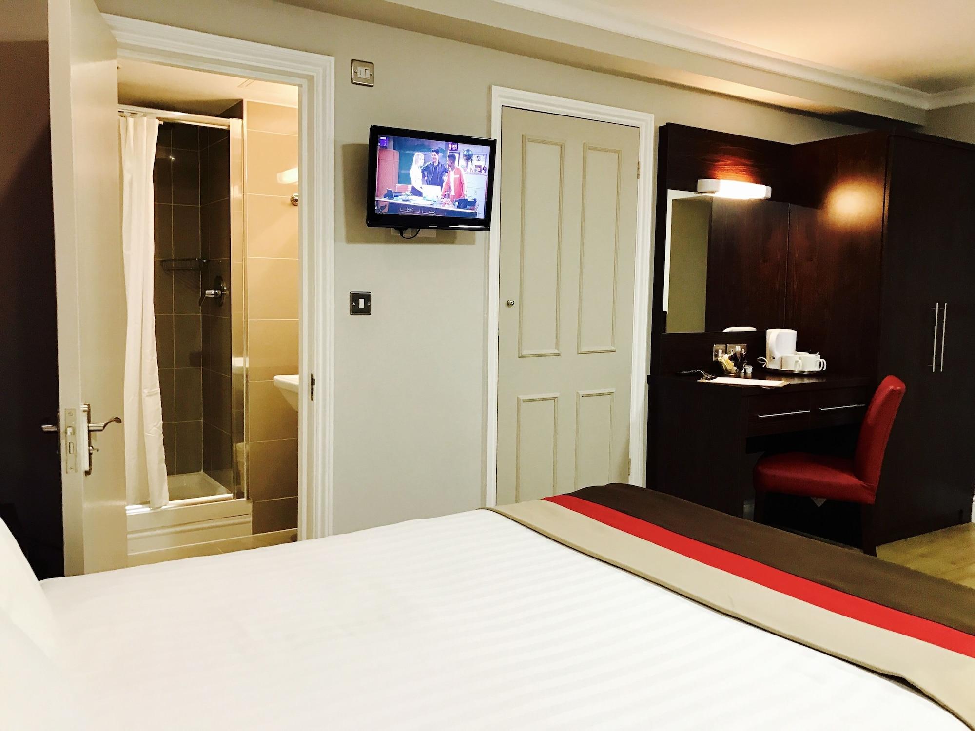 Royal Cambridge Hotel 3*