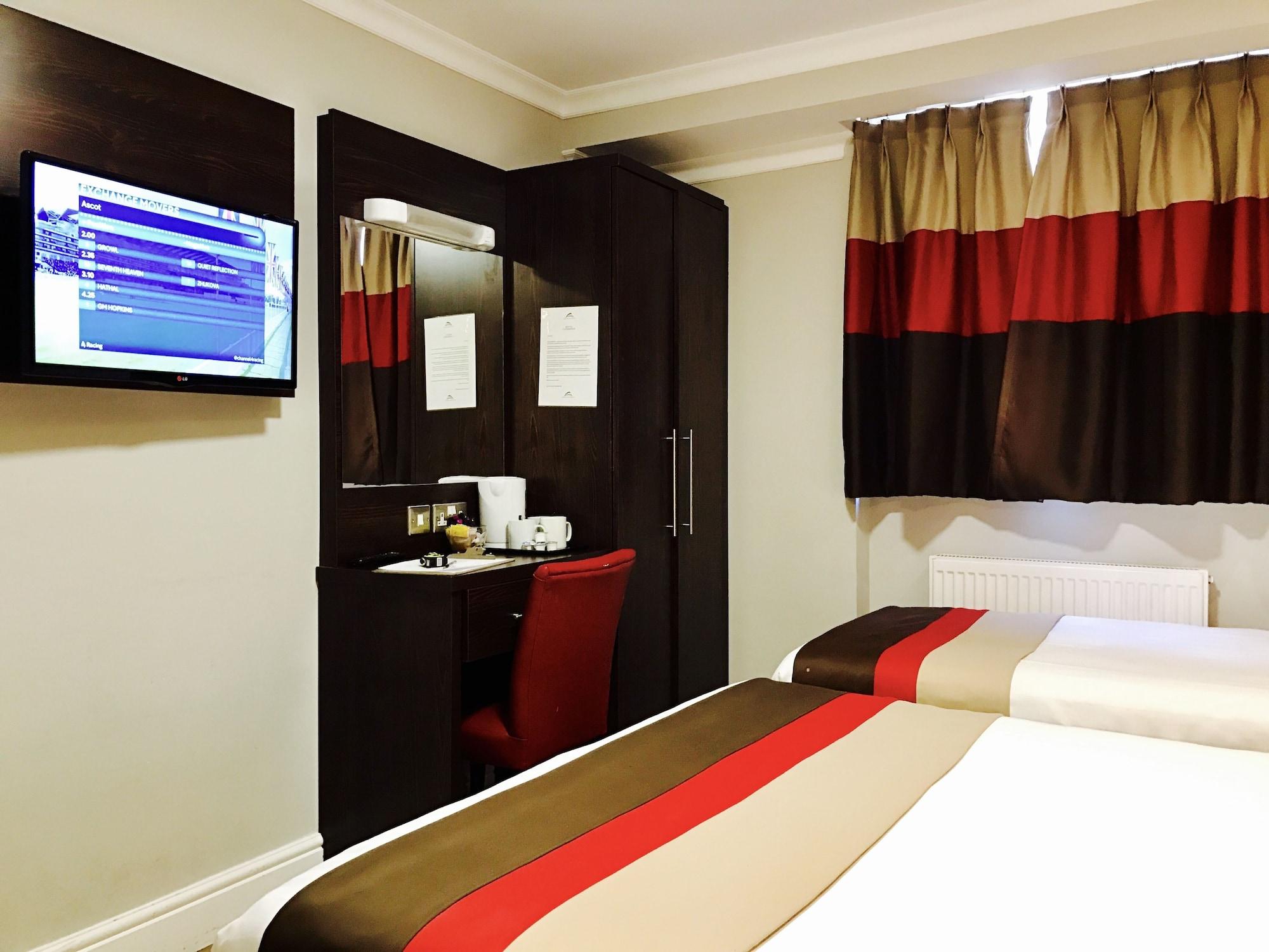 Royal Cambridge Hotel 3*
