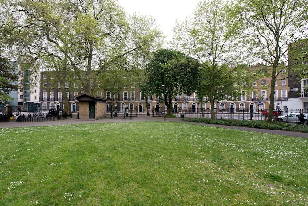 Angus 2* Londres