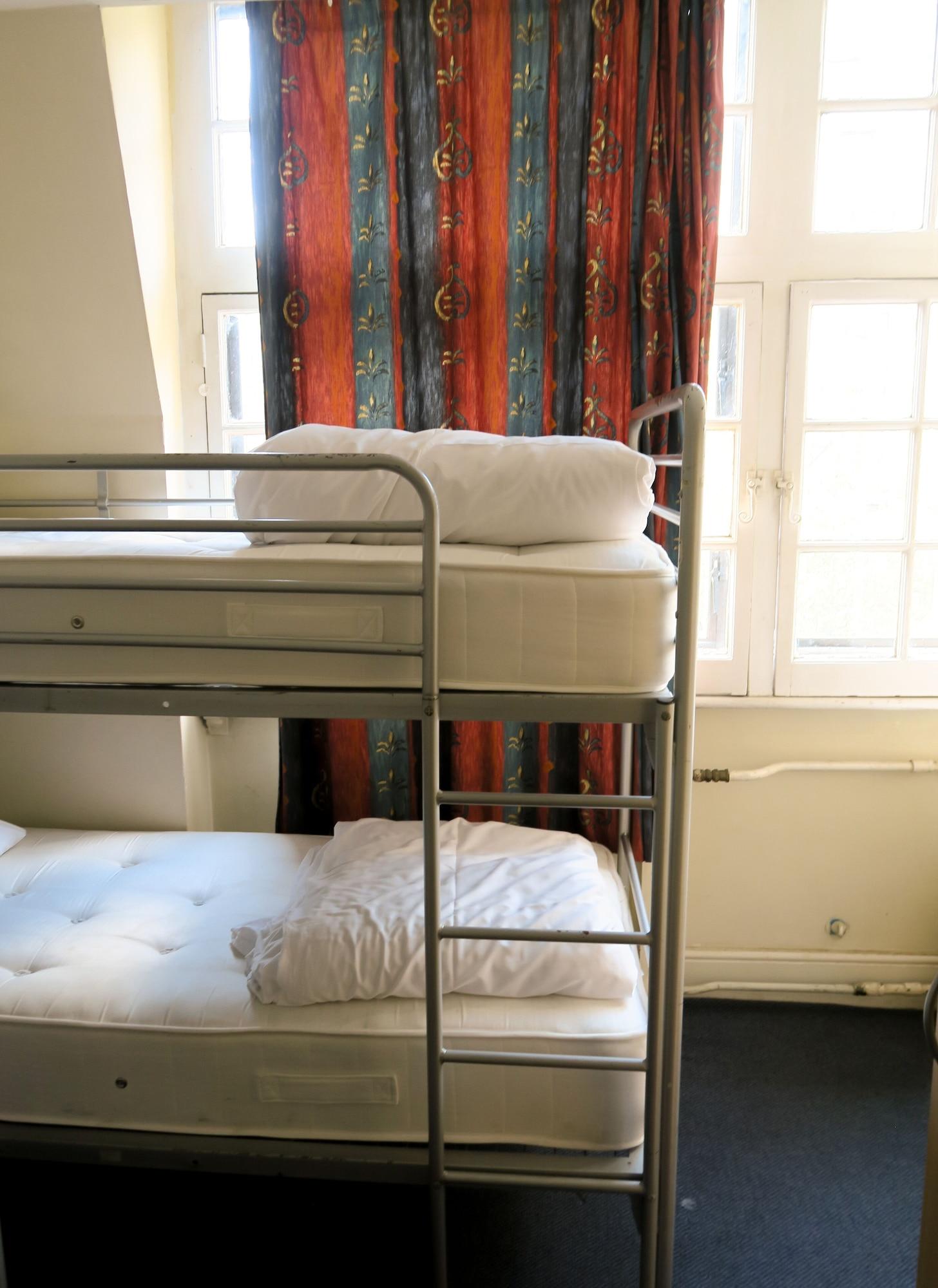 Albergue Continental *