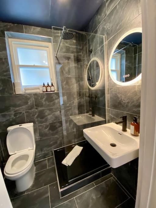 For 3 Near Regents Park N5