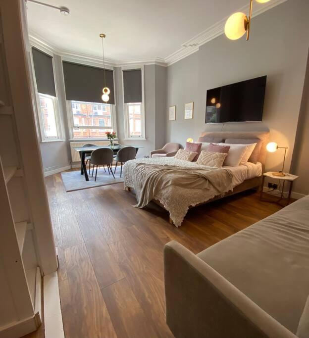 Apartamento For 3 Near Regents Park N5 Londres