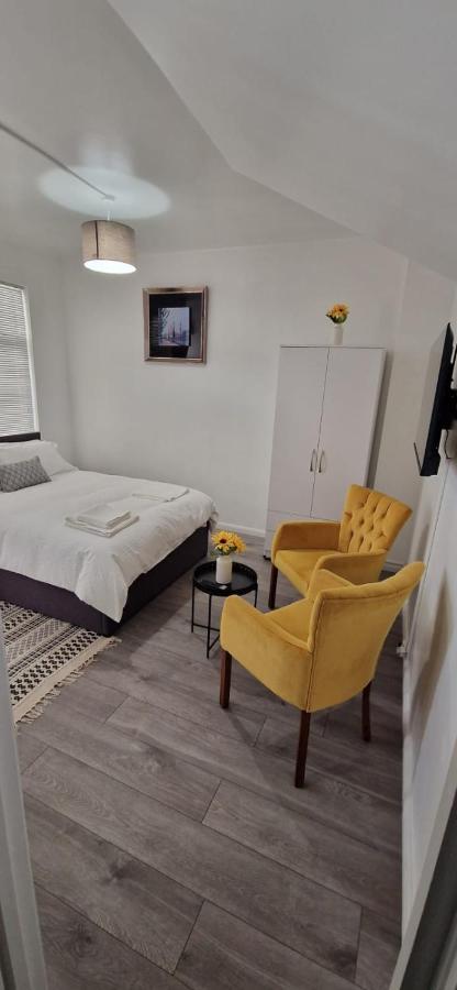 Studio Flat In Apartamento *