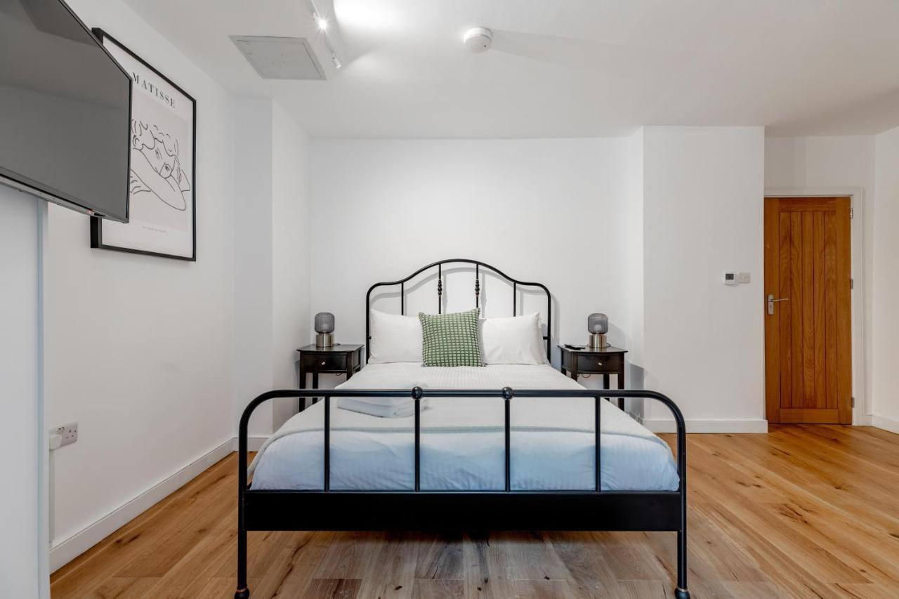 Large Studio In Hampstead With Character Apartamento