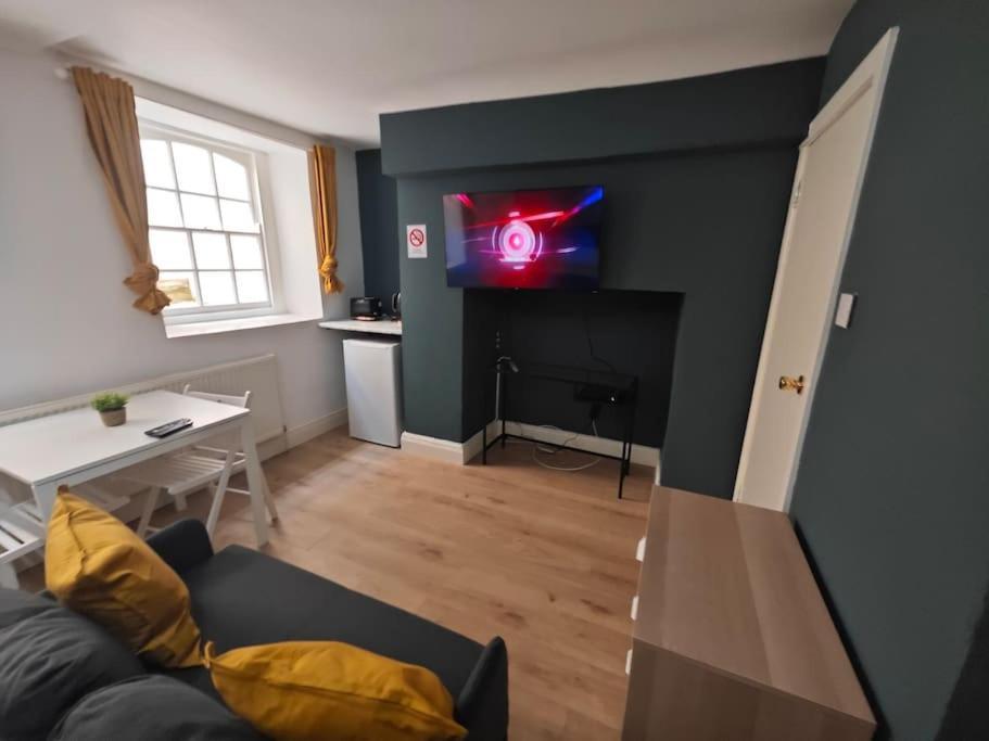 New Studio Flat In Old Street - Zone 1 * Londres