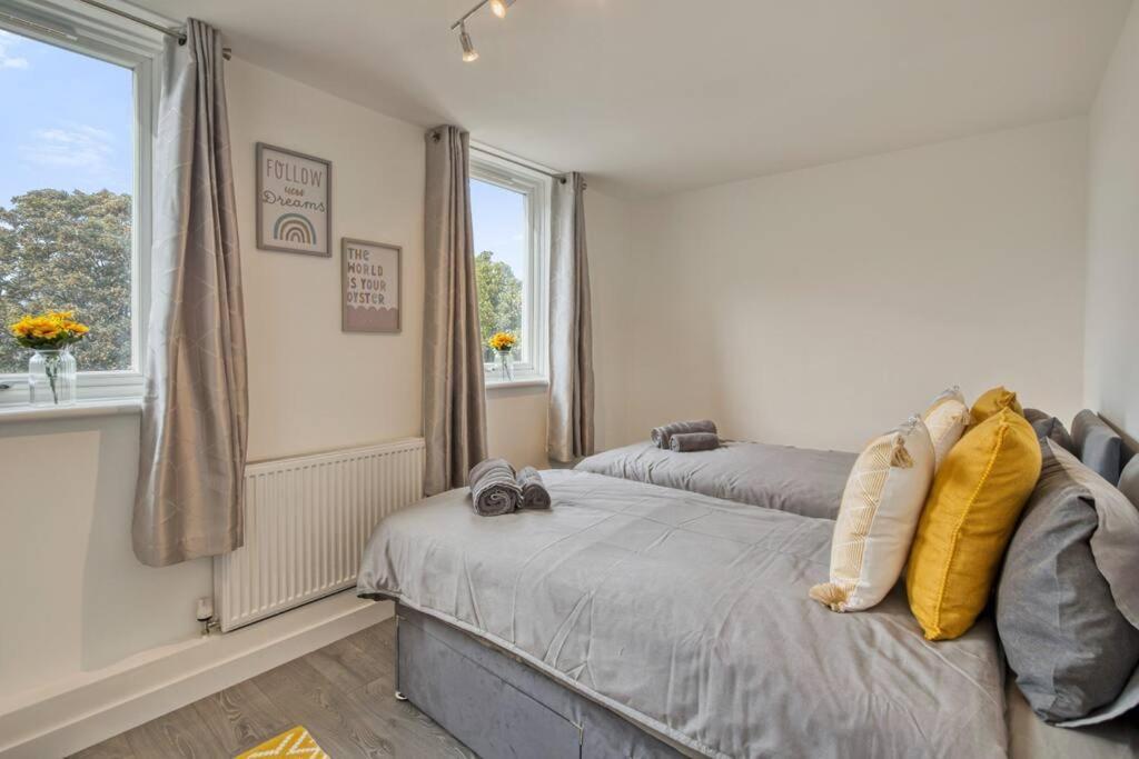 Hidden Gem In Battersea W/ Free Parking *