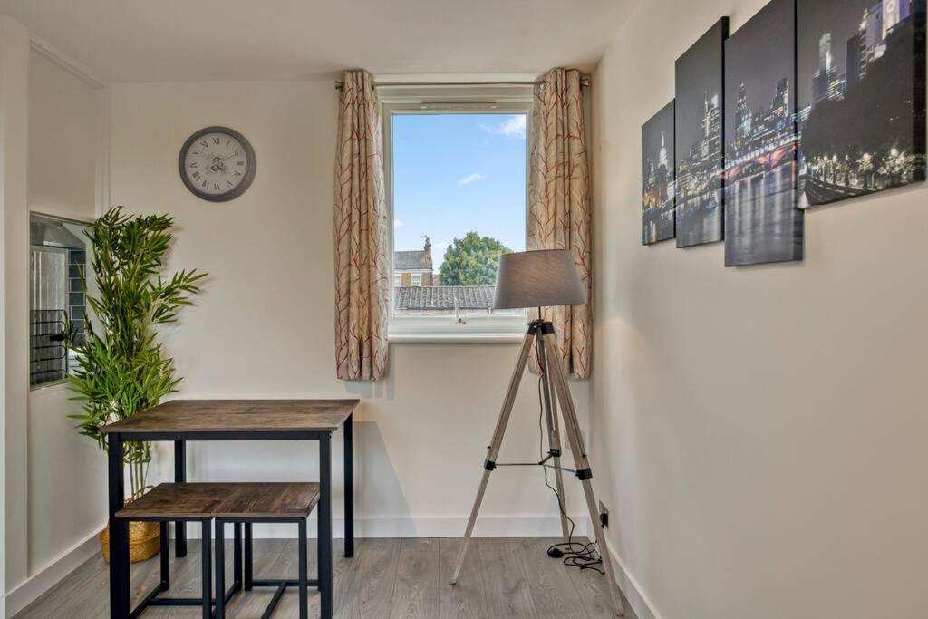 Apartamento Hidden Gem In Battersea W/ Free Parking