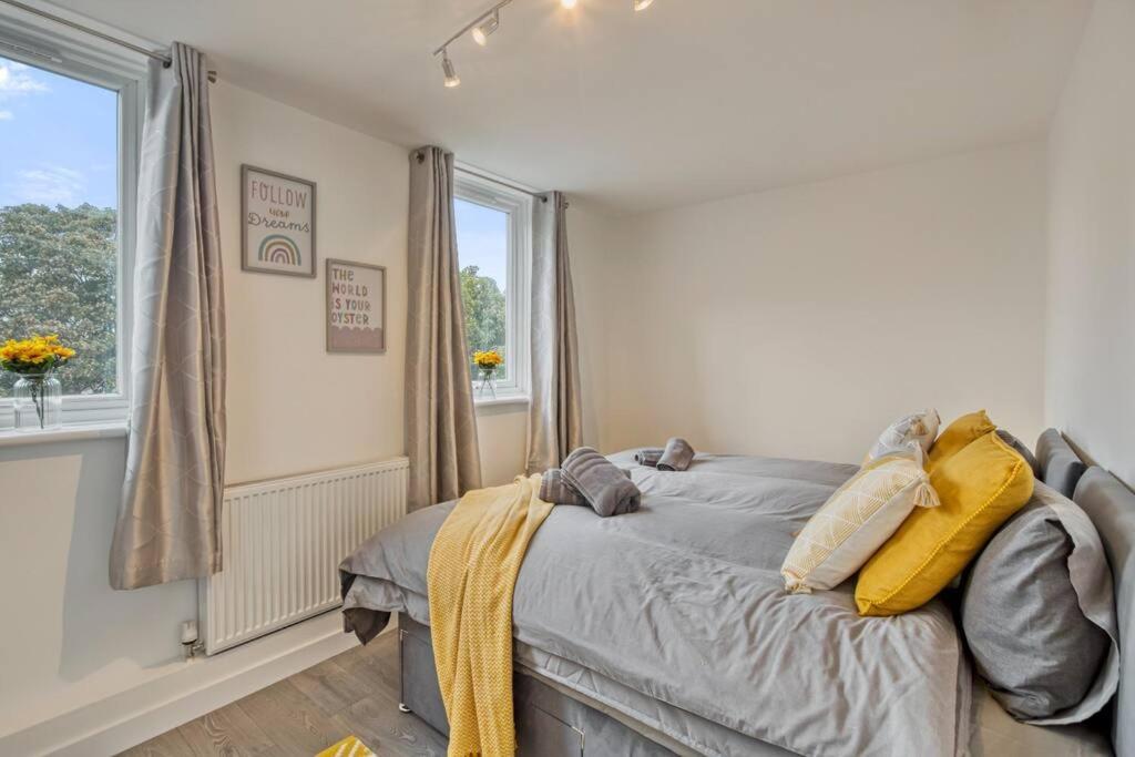 Hidden Gem In Battersea W/ Free Parking *