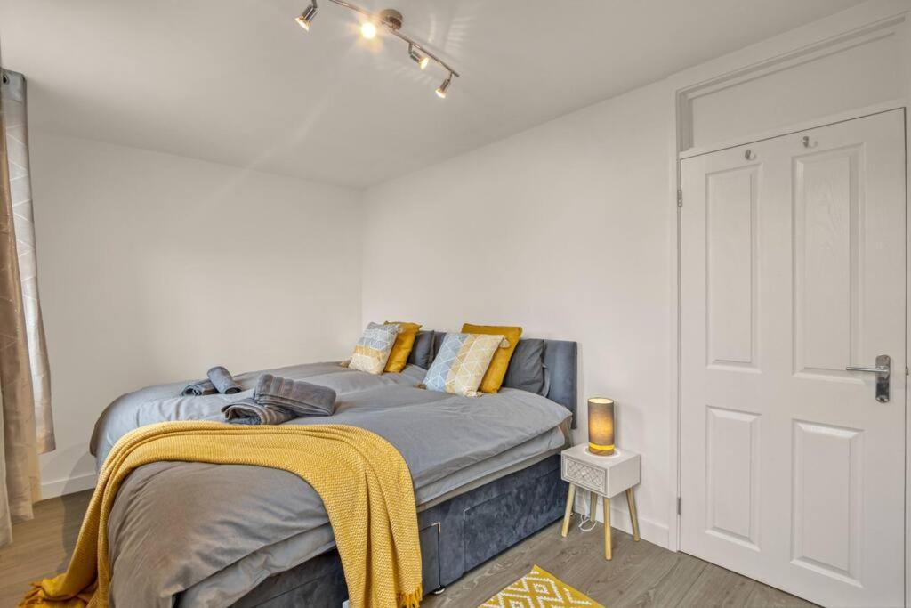 Hidden Gem In Battersea W/ Free Parking Apartamento