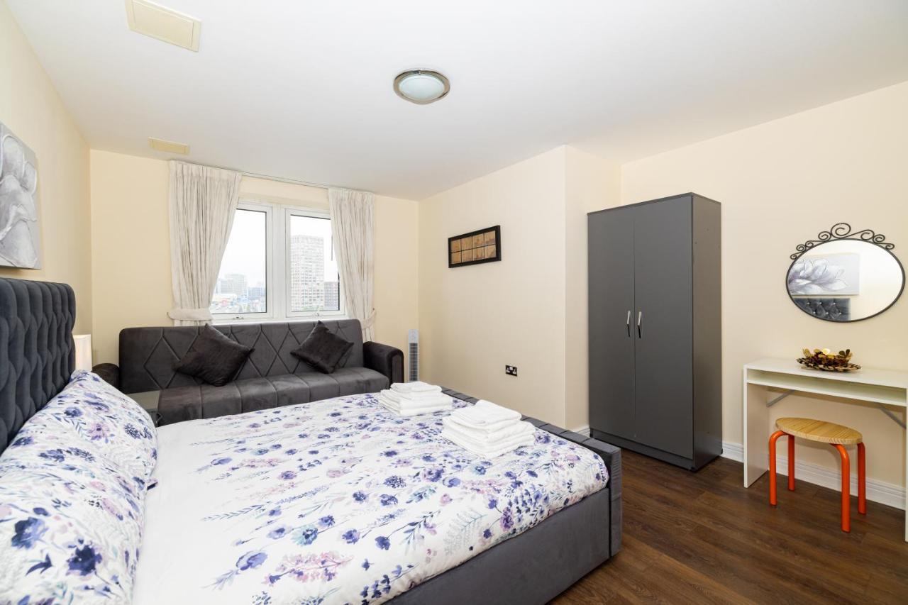 Two Bed Near Canary Wharf Apartamento